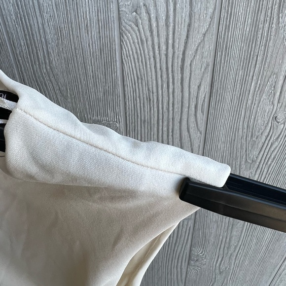 Zara Cream BodyCon Dress with Ruching Size XS - Picture 5 of 9